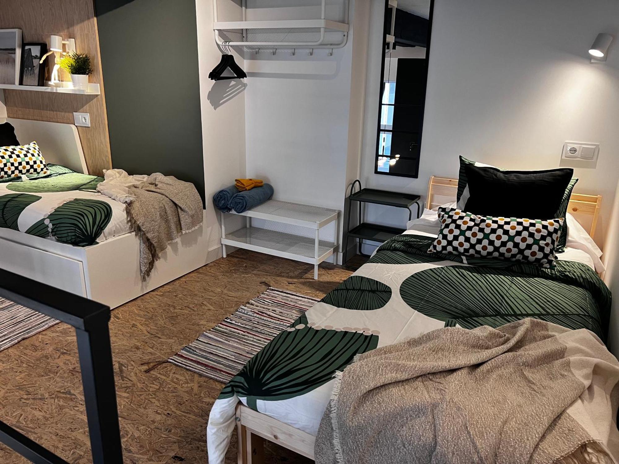 Sg Apartamentos, Silio 4-b Valladolid